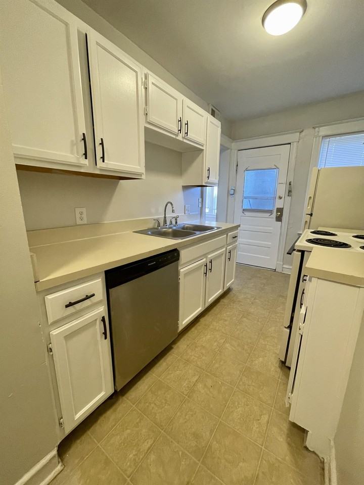 4117-19 Walnut Street - Photo 6 of 16