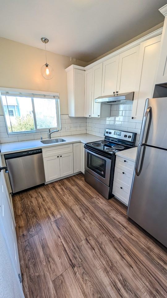 335-339 10th Street - Photo 2 of 15