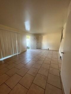 433 Willow Street - Photo 4 of 12