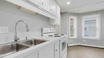 featured image of 36 Court St