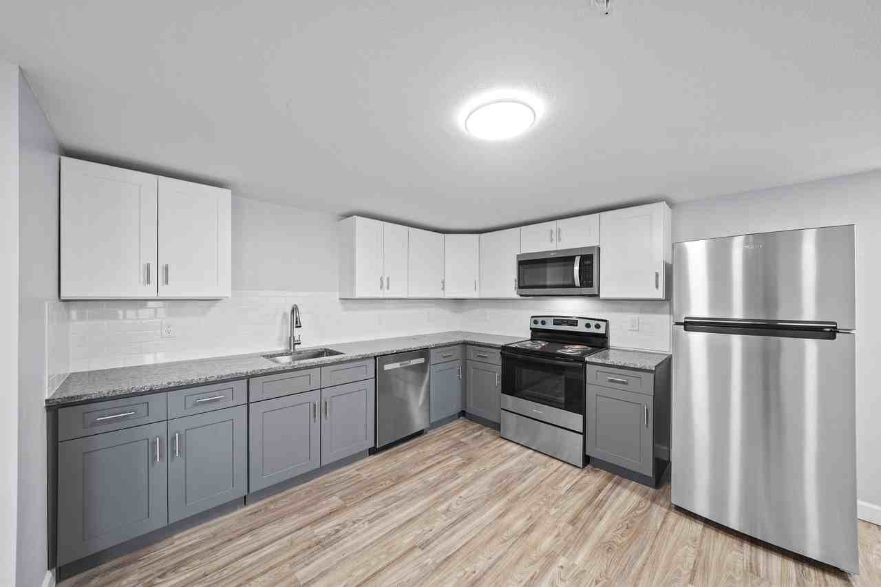 Trails Edge - Photo 3 of 40