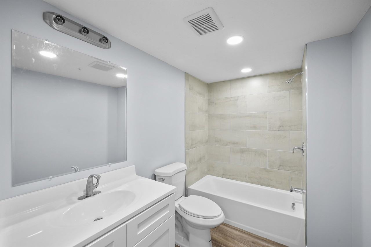 Trails Edge - Photo 5 of 40