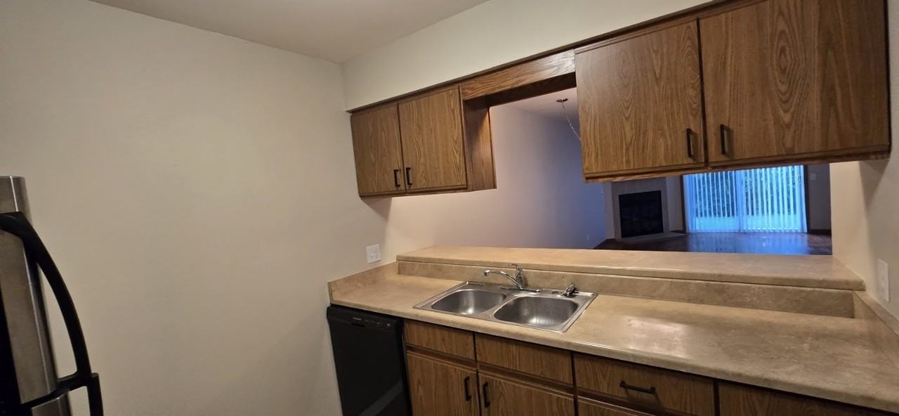 Commercial Avenue - Photo 4 of 11