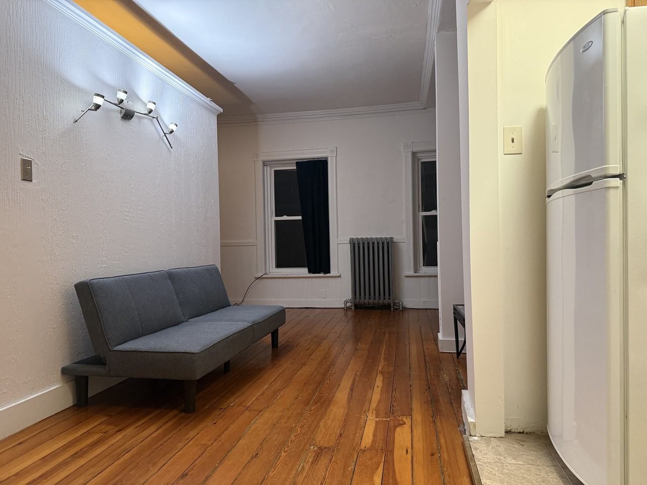 255 State Street - Photo 5 of 8