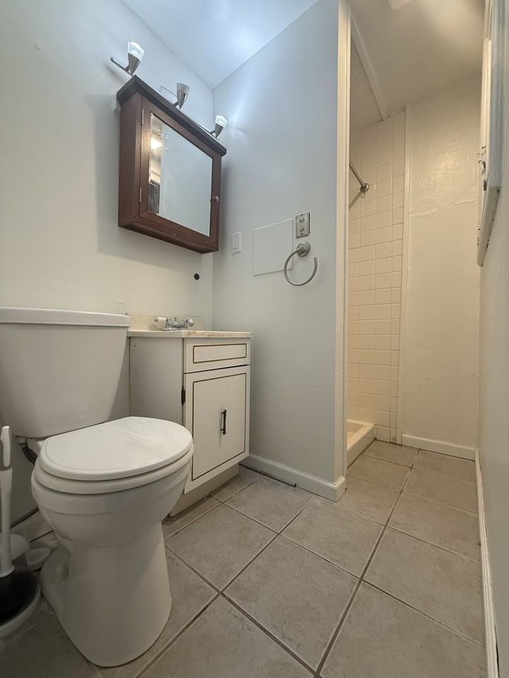 255 State Street - Photo 7 of 8