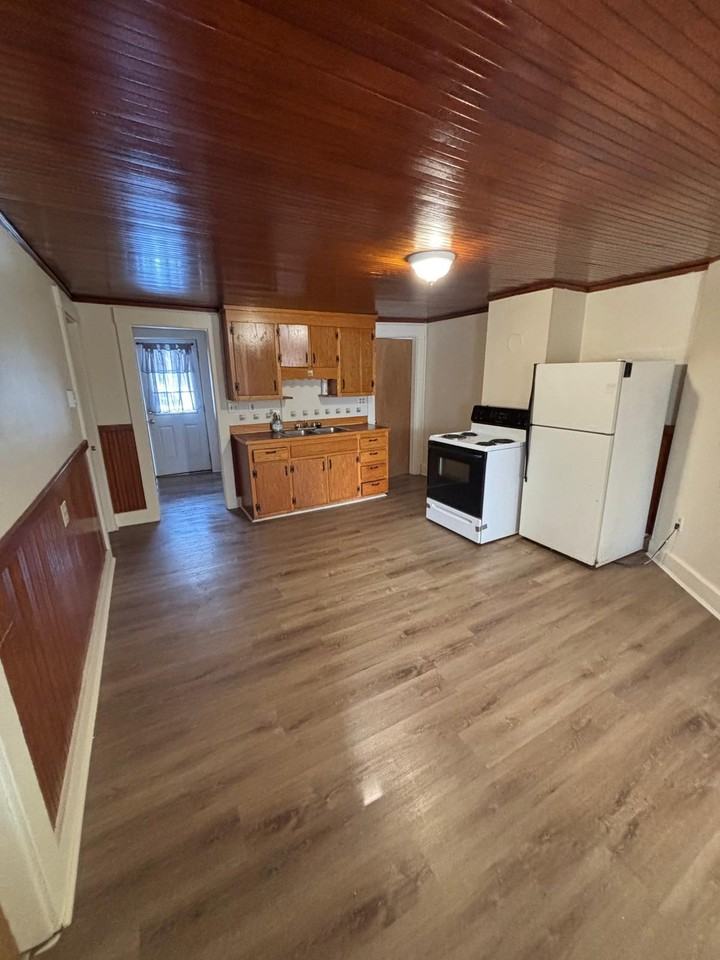 14 Gilmore Pond Road - Photo 5 of 8