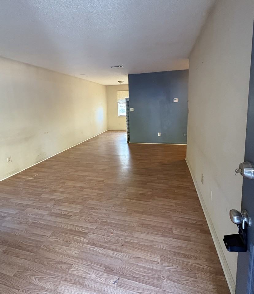 430 Critcher Drive - Photo 2 of 8