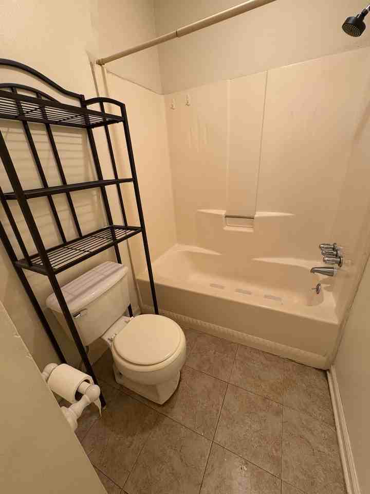 430 Critcher Drive - Photo 7 of 8