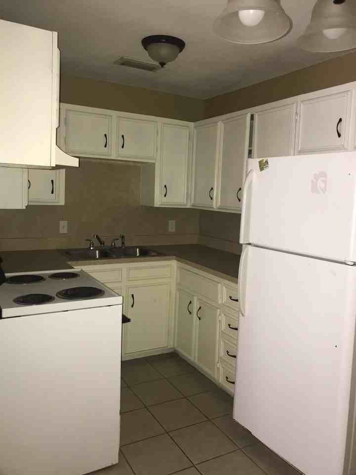 106 S Bryan Rd. - Photo 3 of 7