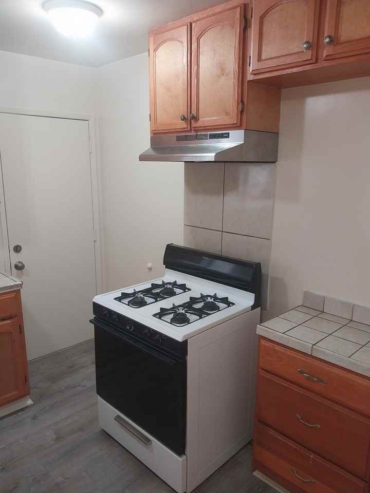 4253-4257 1/2 Centinela Avenue - Photo 2 of 9