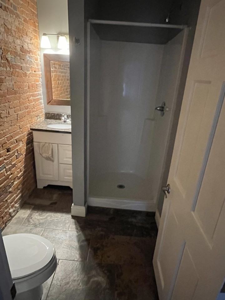 N Palen Building - Photo 6 of 8