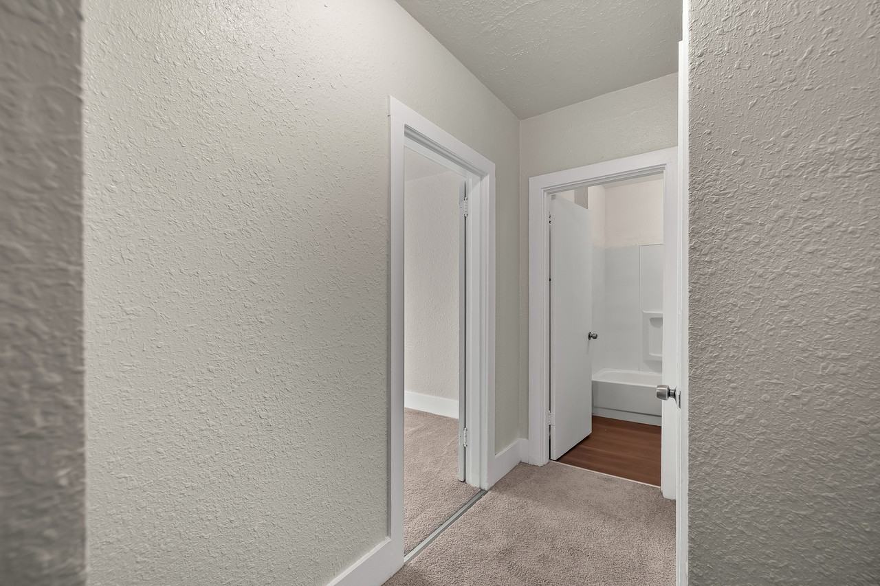 215 East 1st Street - Photo 7 of 8