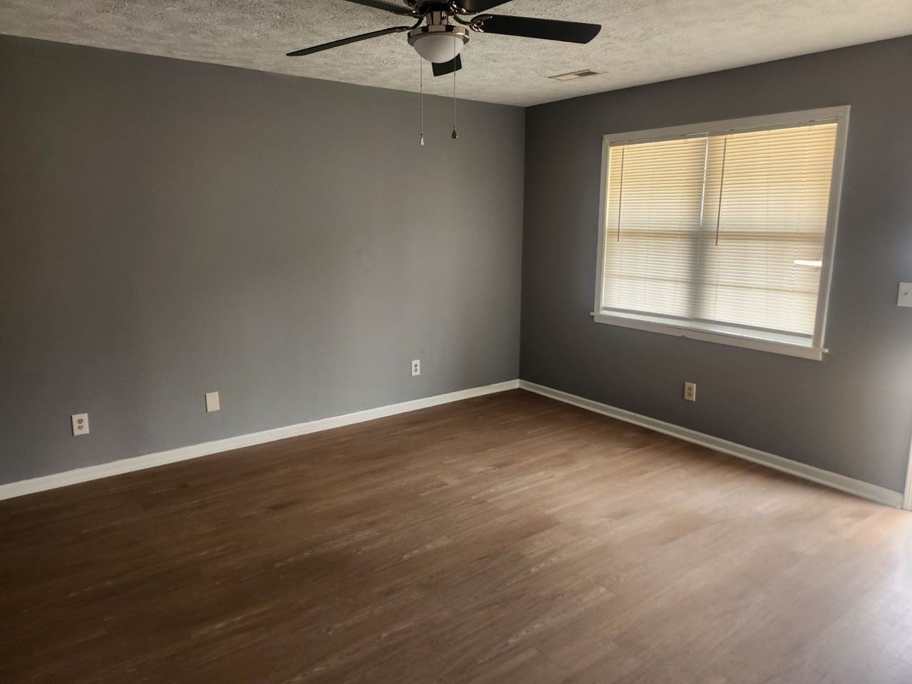 New 506 Johnson Street B - Photo 2 of 7