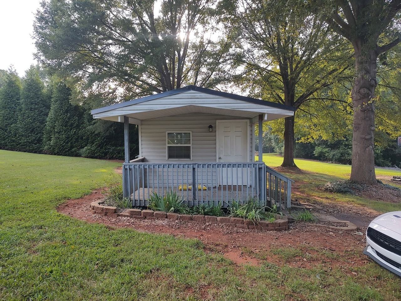 Country Knolls MHP - Photo 2 of 3