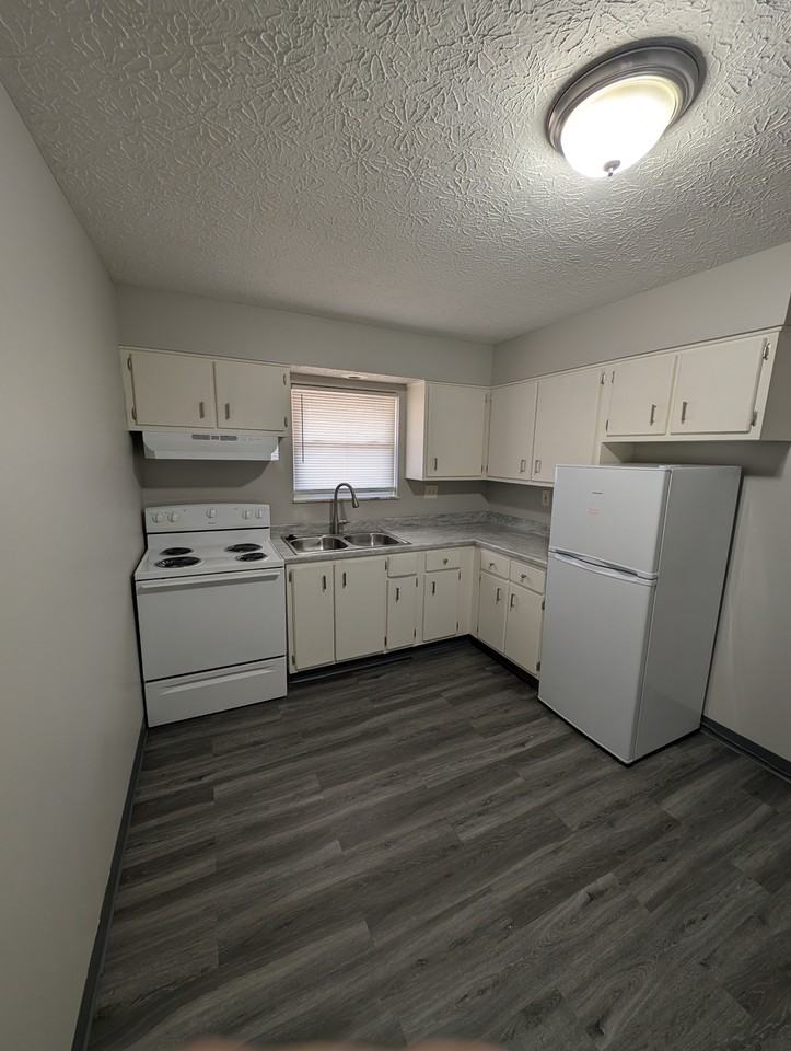 The Estates at Mason Run - Photo 2 of 22