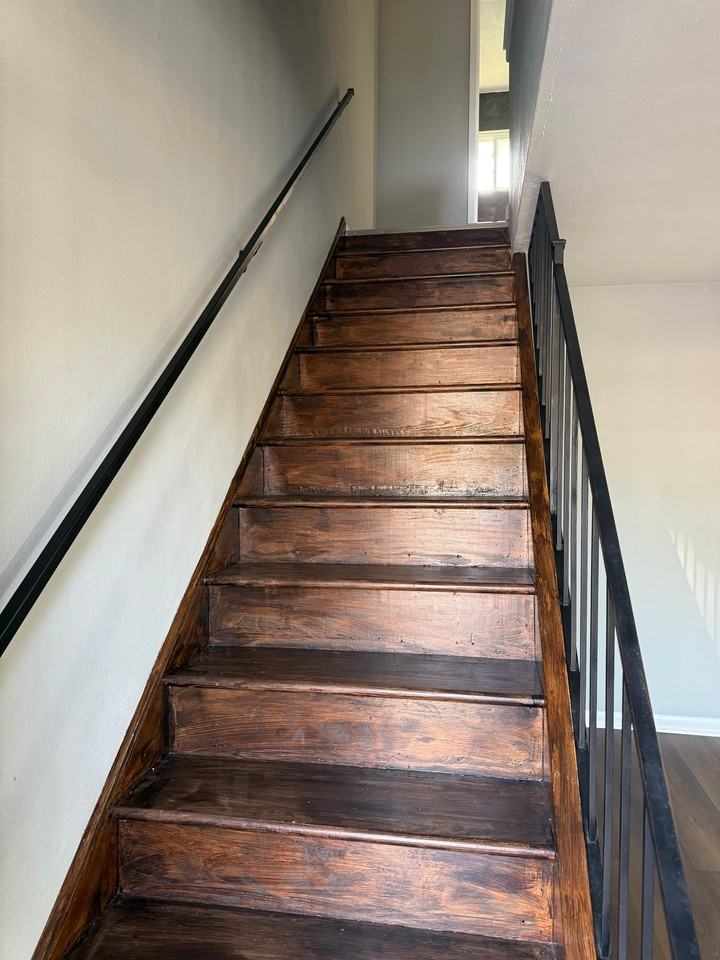 741 West Locust Street - Photo 2 of 19