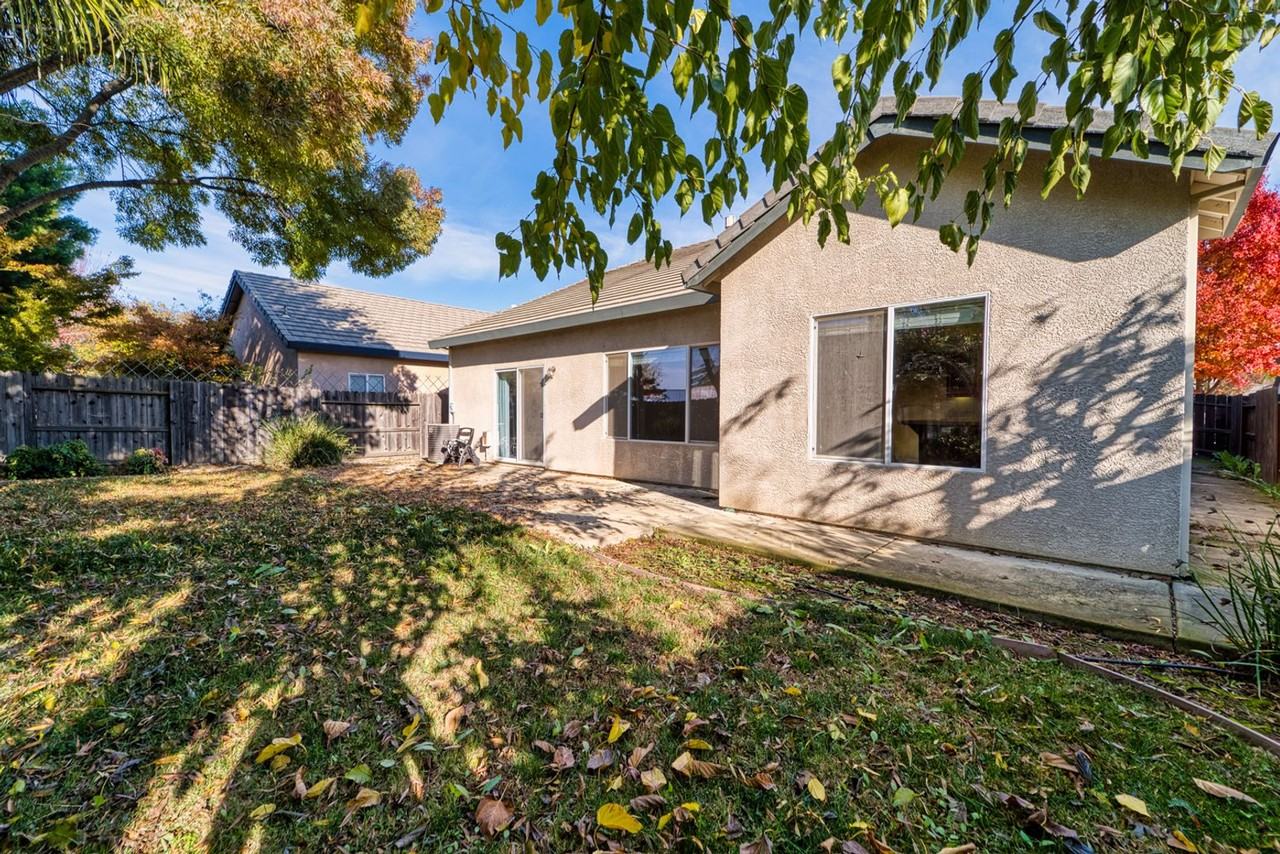 1148 Via Roma Way - Photo 6 of 27