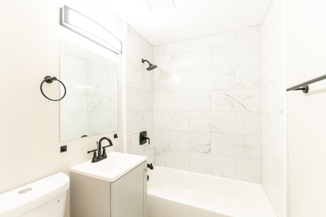 Eagle's Nest Apartments - Photo 6 of 50