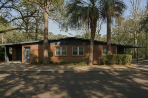 featured image of Dalton Court