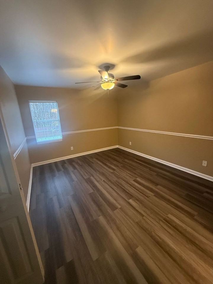 1105 Cherry Meadow Lane - Photo 6 of 9