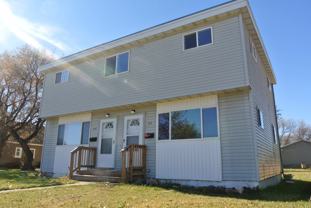 109/111 21st St NW - Photo 1 of 1