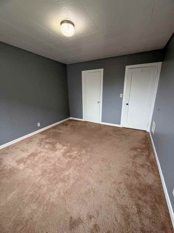 386/390/400 W. Marine Drive - Photo 5 of 50