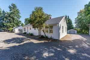 featured image of NE Fourth Plain Road