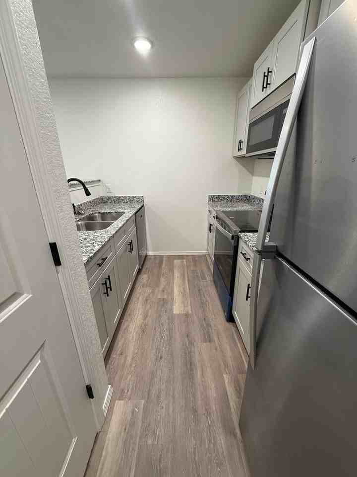 Parkview Street - Photo 4 of 18