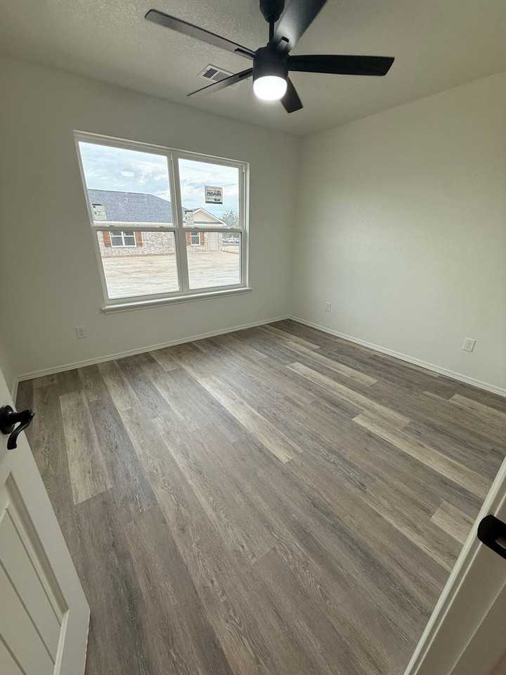 Parkview Street - Photo 7 of 18