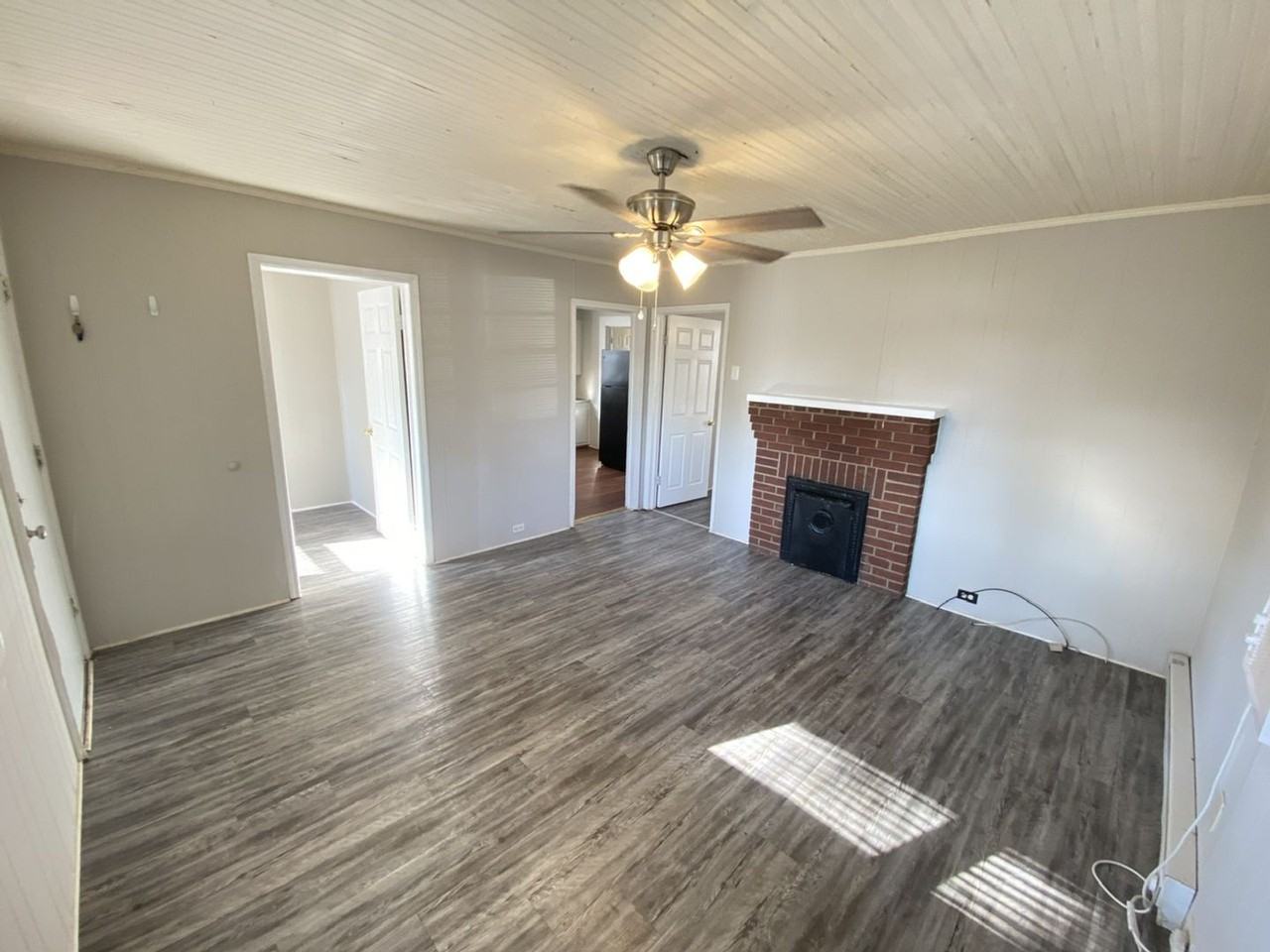 E Ridge Ave - Photo 3 of 15