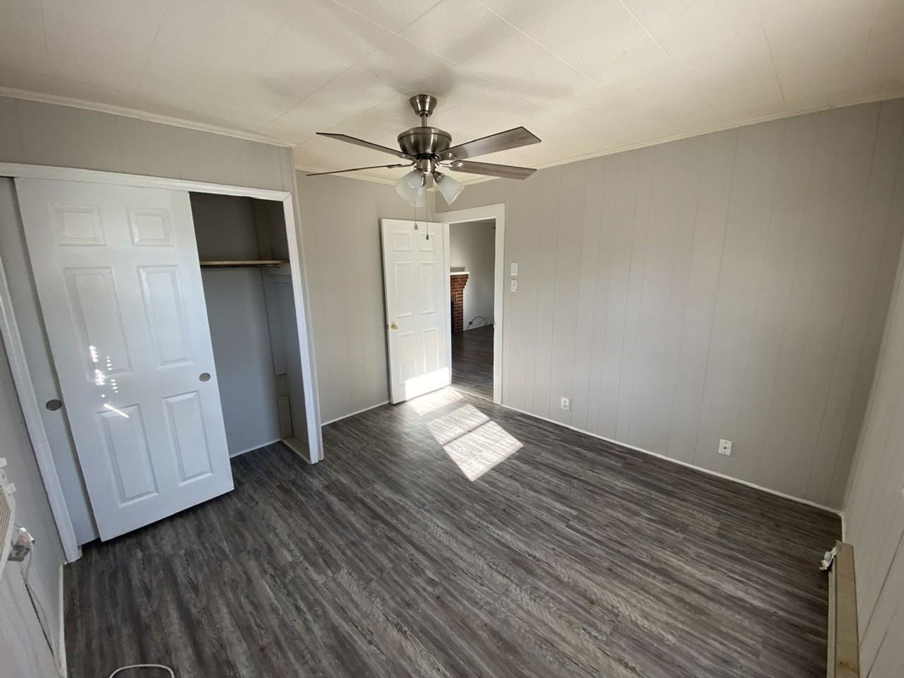 E Ridge Ave - Photo 6 of 15