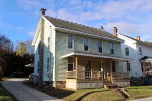 featured image of 2456 Seven Valleys Road