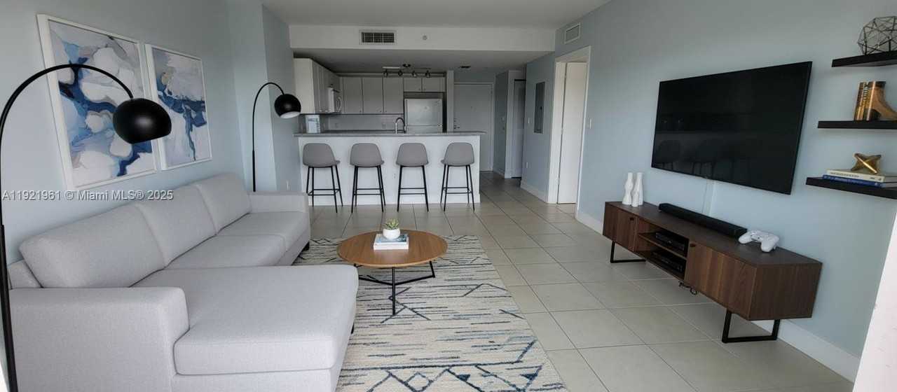 2740 Southwest 28th Terrace #405 - Photo 7 of 10