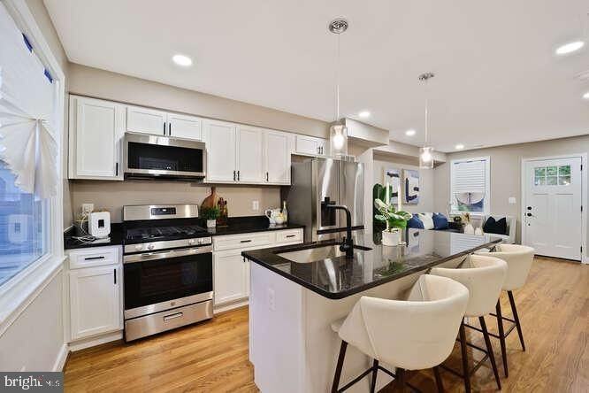 1632 Ridge Place Southeast - Photo 3 of 3