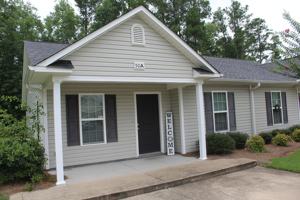 featured image of Pinecrest Drive