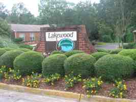 featured image of Lakewood Pl