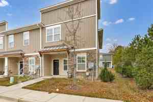 featured image of 21 Grayson Grove Court