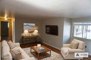 featured image of 4669 Otis St