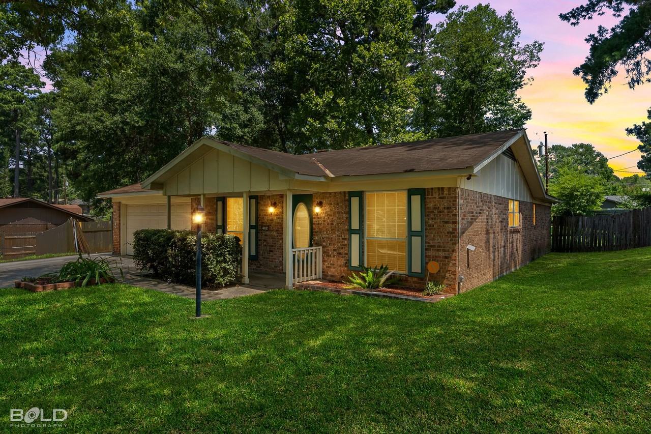 2104 Francais Drive - Photo 2 of 21