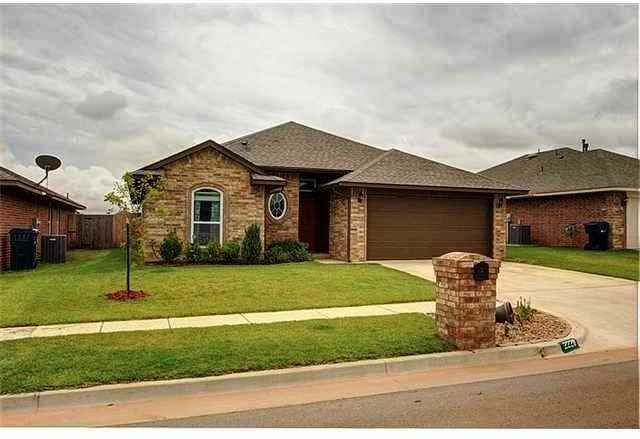 2228 Northwest 196th Street