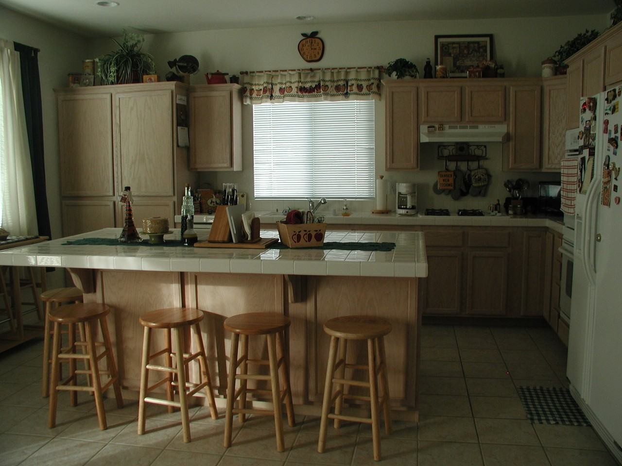 265 Prudence Ct - Photo 4 of 10