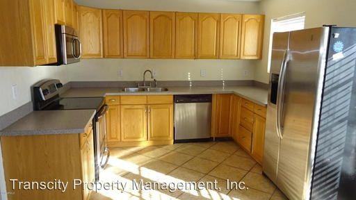 307 E Fillmore St - Photo 3 of 6