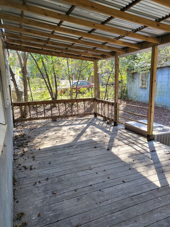 1106 Barton Drive - Photo 7 of 7