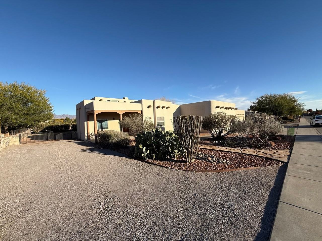 3878 Stoney Brook Circle - Photo 4 of 45