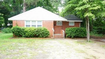 featured image of 2064 Seneca Dr