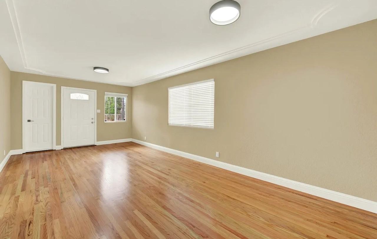 2125 102nd Avenue - Photo 3 of 19