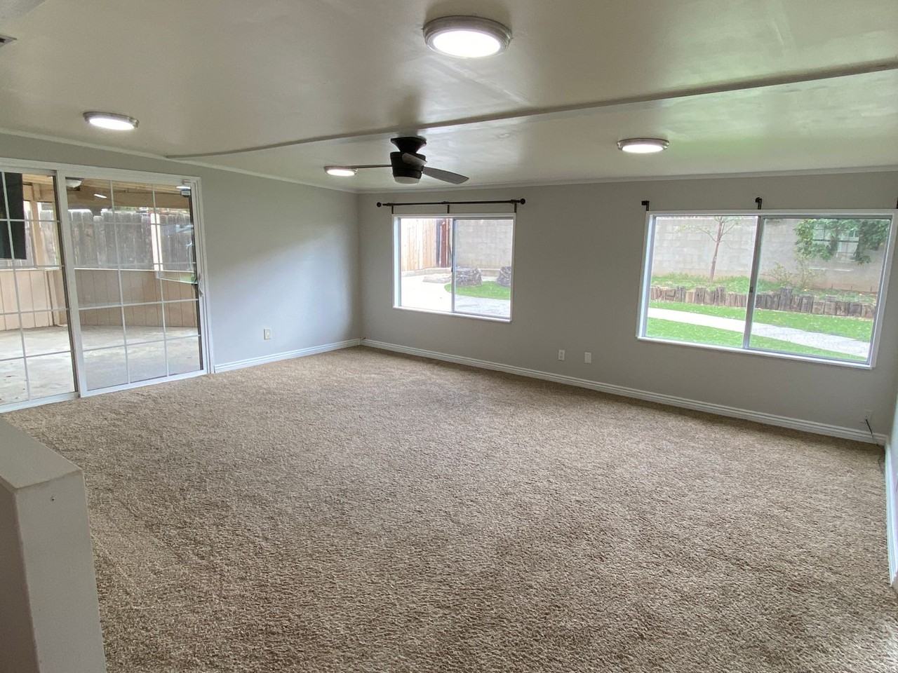 639 Galena St - Photo 7 of 31