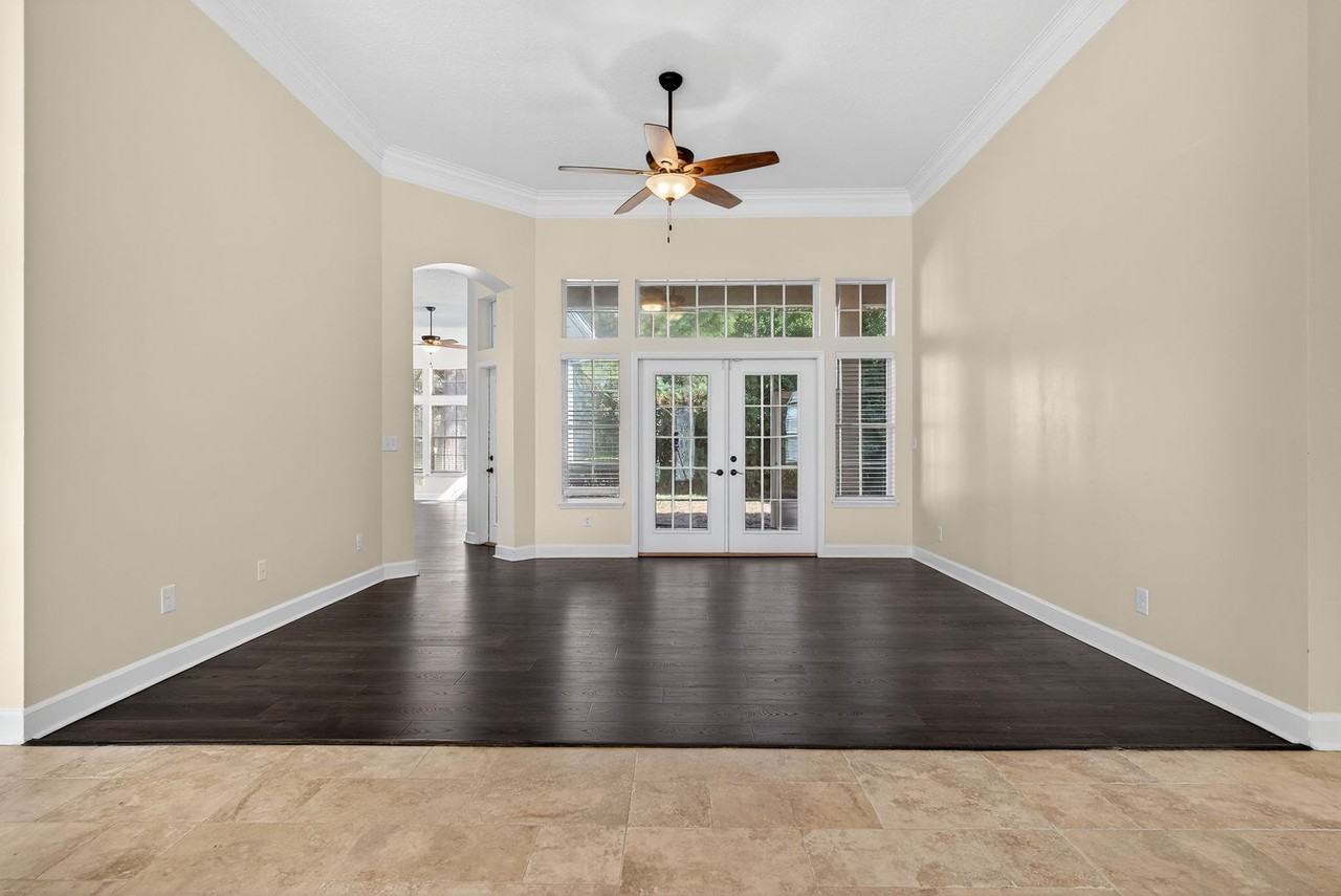 577 Hunters Grove Court - Photo 6 of 40