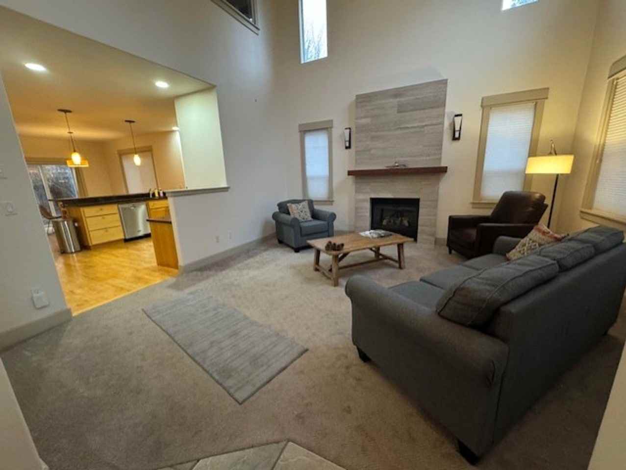 2407 Nw 2nd St - Photo 2 of 14
