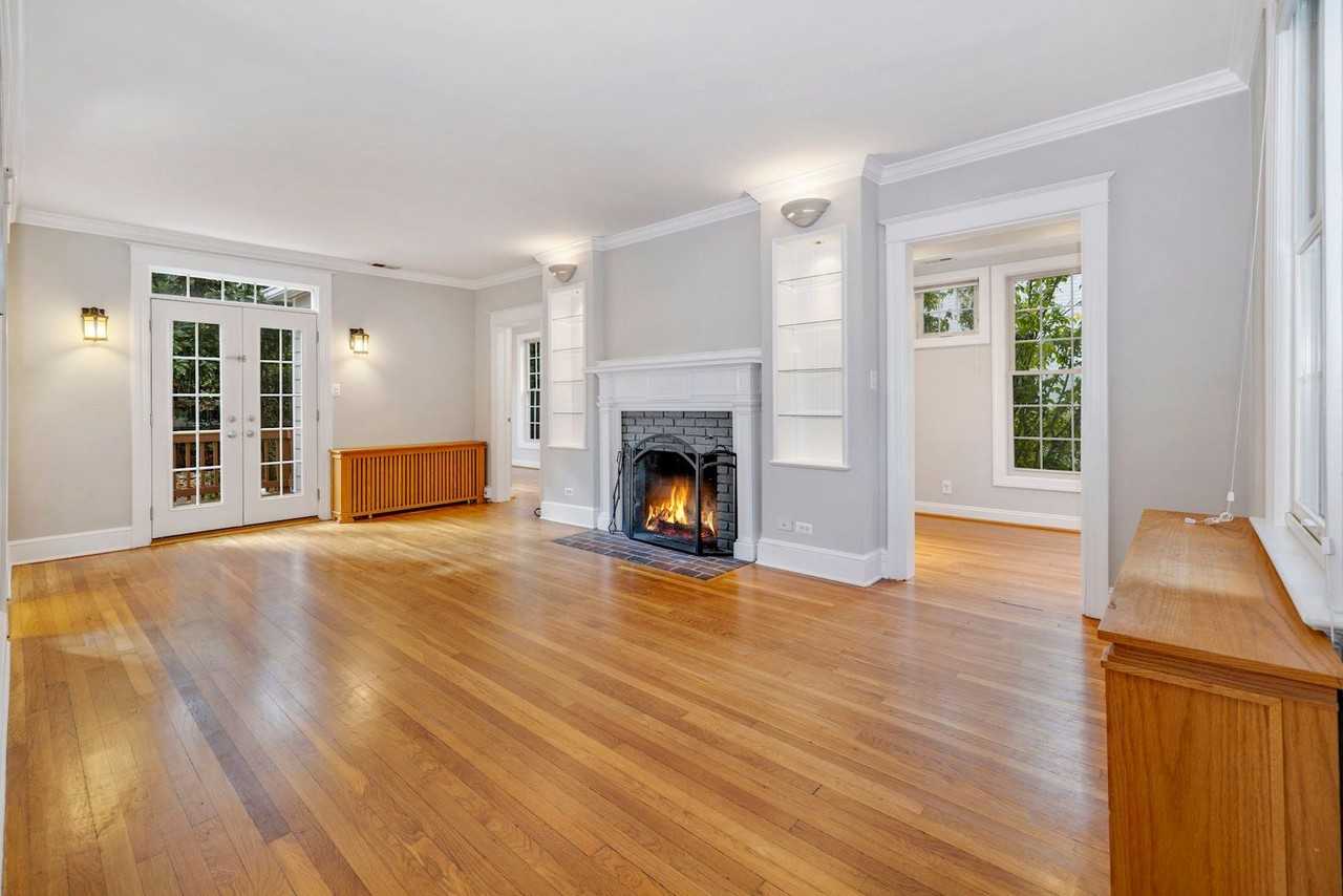 8020 Park Ln - Photo 2 of 49